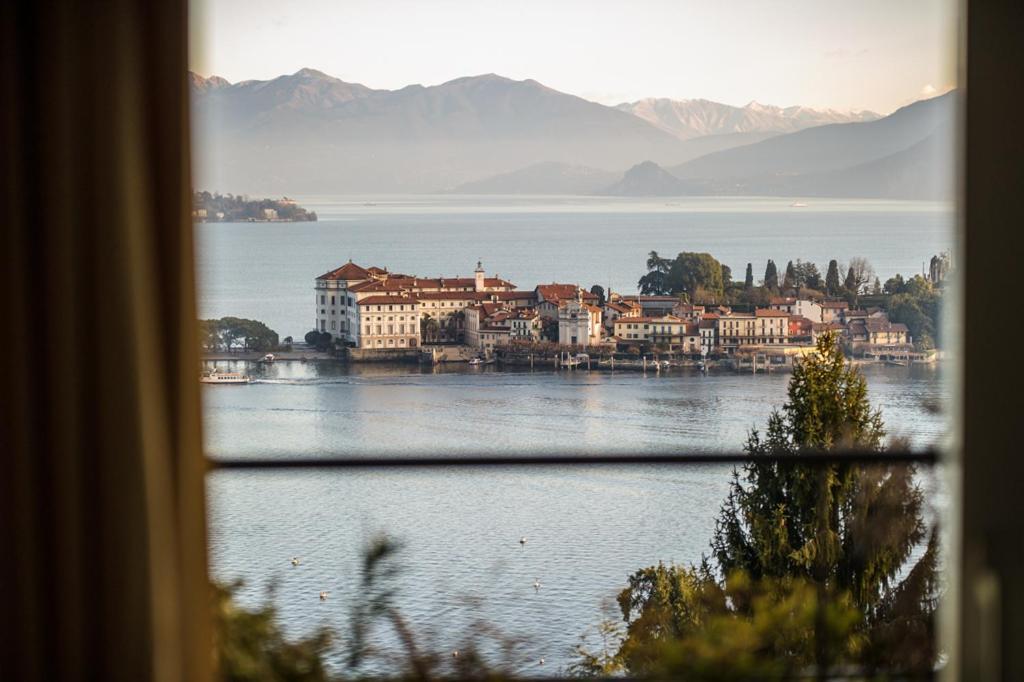 Sana Luxury Apartment Stresa Exterior foto